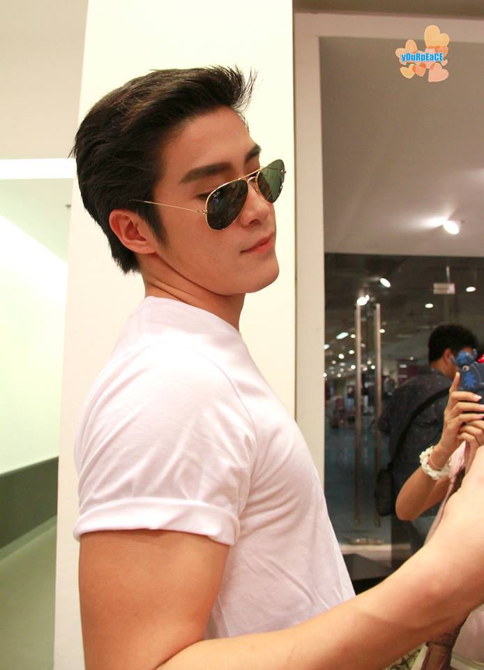 อาเล็ก ธีรเดช