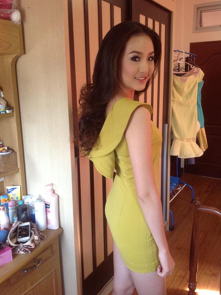 น้องๆมิสยูนิเวิร์สไทยแลนด์ 2013 ขอบคุณสื่อจ้า