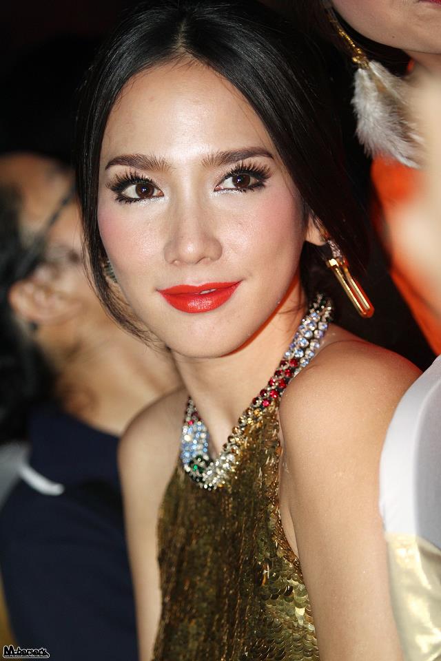 Make up สวยๆของดาราไทย ( เพิ่มเติมได้นะคะ )