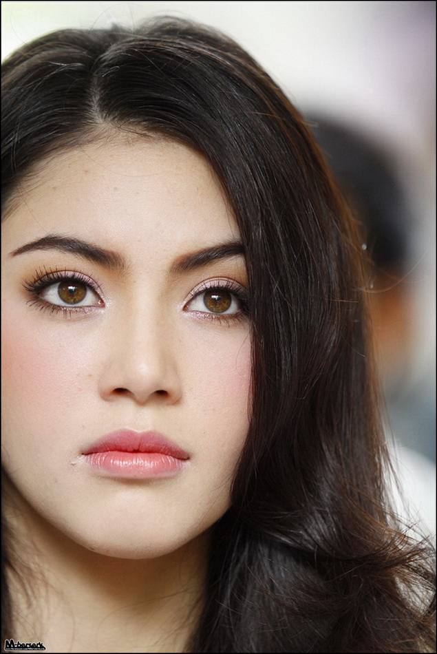 Make up สวยๆของดาราไทย ( เพิ่มเติมได้นะคะ )
