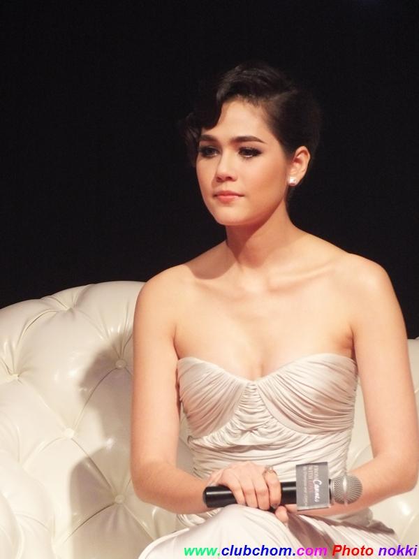 ชมพู่ อารยา ในงานFrom Cannes with Love, by Chompoo and L'Oreal Paris
