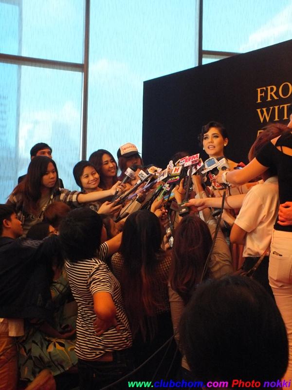 ชมพู่ อารยา ในงานFrom Cannes with Love, by Chompoo and L'Oreal Paris