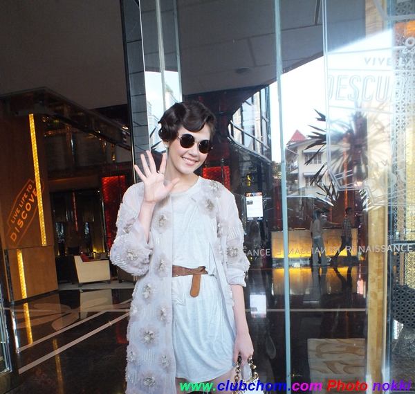 ชมพู่ อารยา ในงานFrom Cannes with Love, by Chompoo and L'Oreal Paris