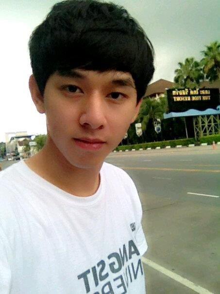 หนุ่มม.รังสิต