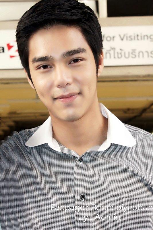 บูม ปิยพันธ์ หนุ่มหล่อจากไฟหวน