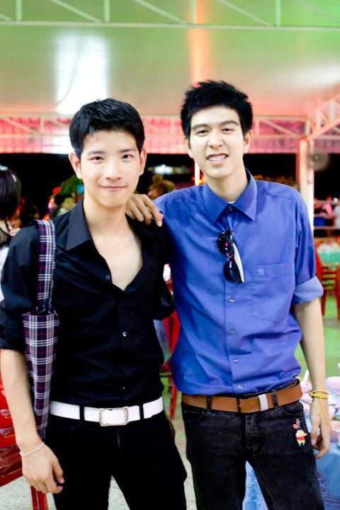 หนุ่มม.ธรรมศาสตร์