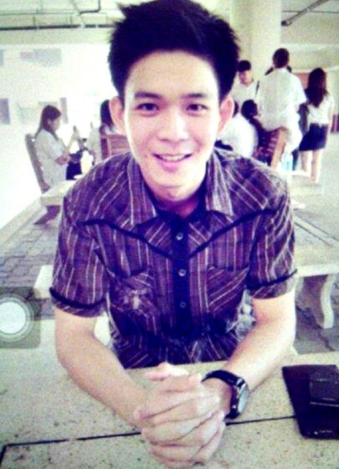 หนุ่มม.ธรรมศาสตร์