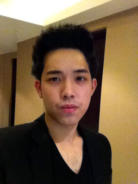 หนุ่มม.ธรรมศาสตร์