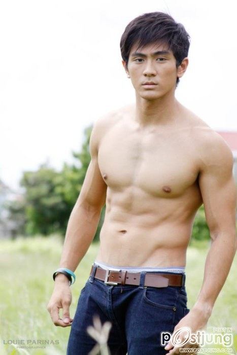ถอดโชว์เรือนร่าง 272