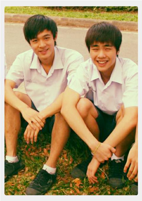 หนุ่มๆ จากรั้ว สาธิต ม.ขอนแก่น
