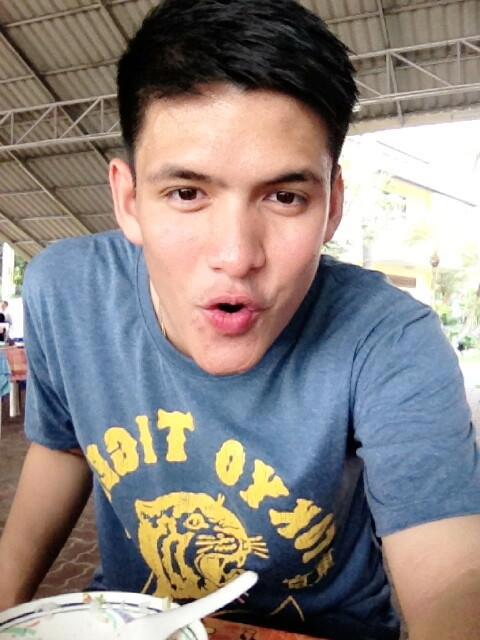 หนุ่มๆ จากรั้ว สาธิต ม.ขอนแก่น