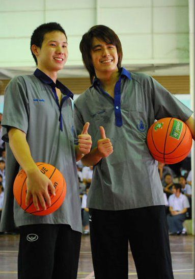 หนุ่มๆ จากรั้ว สาธิต ม.ขอนแก่น
