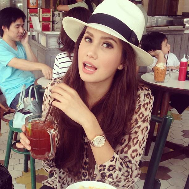 ริต้า ปู ซาร่า  3ลูกครึ่งสาวสวย