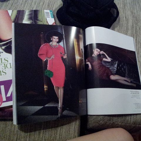 เจสสิก้า Asia's next top model ค่ะ ตอนนี้นางทำงานในยุโรปหับสตอร์มโมเดล มาร่มกันผลักดันคนไทยมีความสามารถให้ดังไกลทั่วโลกกันค่ะ