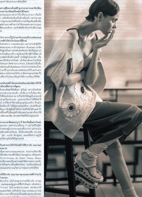 เจสสิก้า Asia's next top model ค่ะ ตอนนี้นางทำงานในยุโรปหับสตอร์มโมเดล มาร่มกันผลักดันคนไทยมีความสามารถให้ดังไกลทั่วโลกกันค่ะ