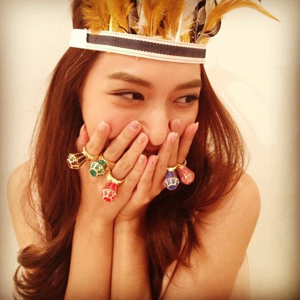 มิว นิษฐา สวยขาวตัวเล็ก