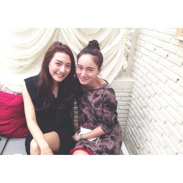 มิว นิษฐา สวยขาวตัวเล็ก