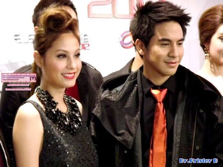 ขวัญ - โป๊ป