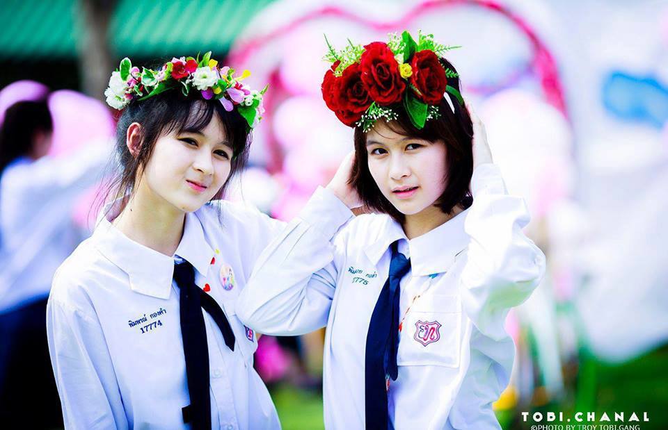 ฝาแฝดสาวน่ารัก FF