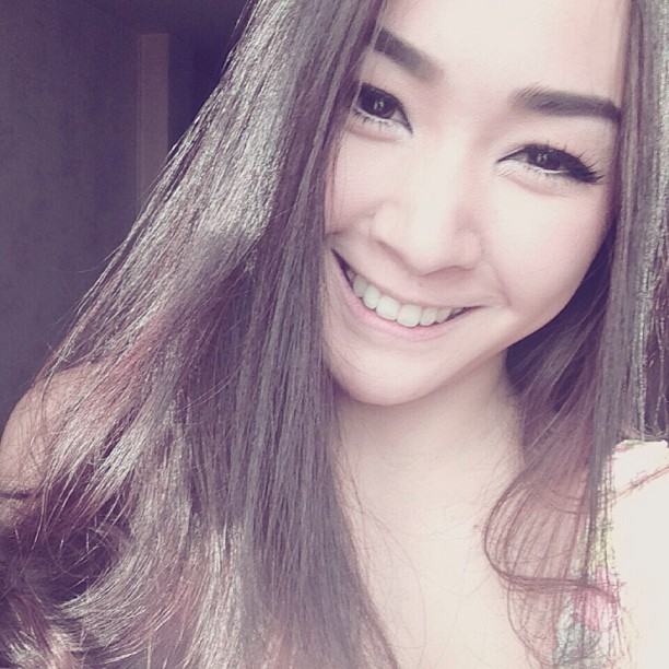 เบเบ้ โฟร์ สาวน้อยหน้าเด็กตลอดกาล