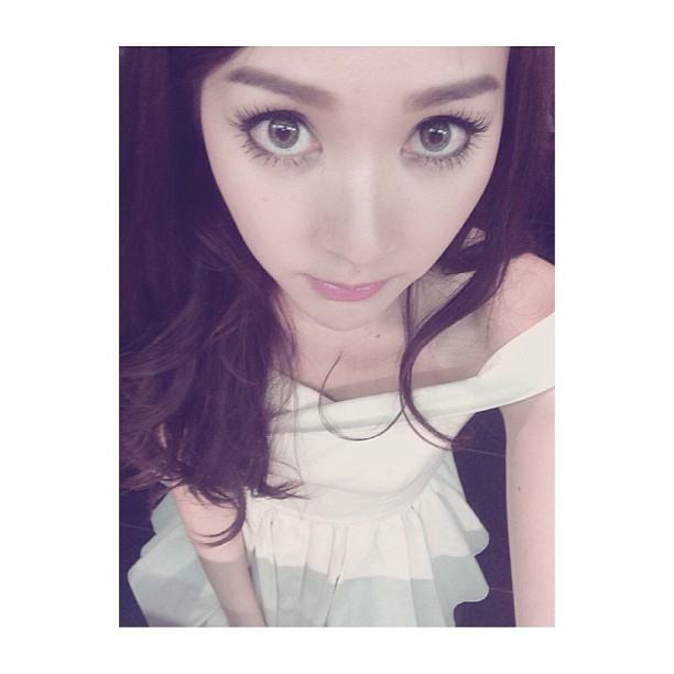 เบเบ้ โฟร์ สาวน้อยหน้าเด็กตลอดกาล