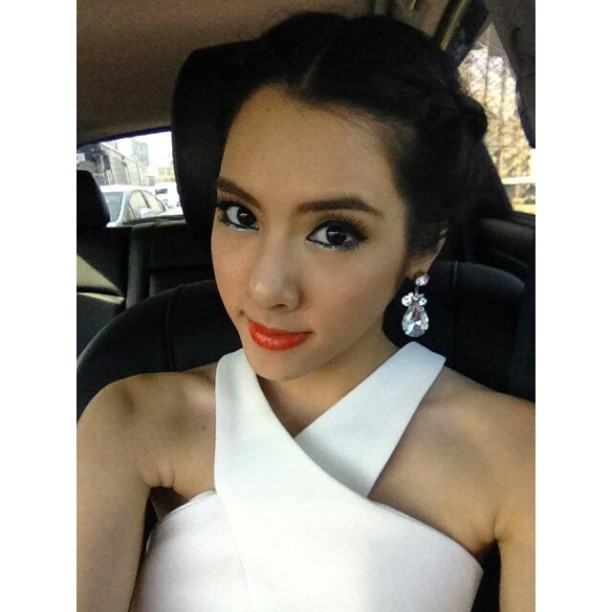 เบเบ้ โฟร์ สาวน้อยหน้าเด็กตลอดกาล