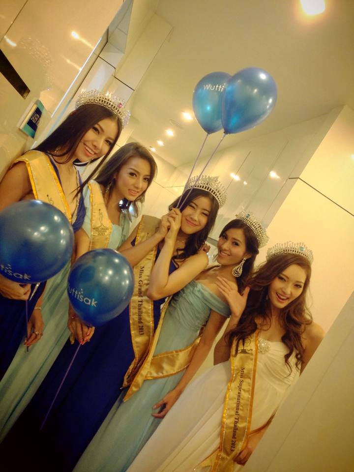 มิสแกรนด์ไทยแลนด์ 2013 ร่วมงานครบรอบ1ปี วุฒิศักดิ์ คลีนิก สาขาสีหนุ ประเทศกัมพูชา