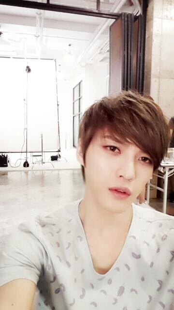 แจจุงถ่ายนู๊ดลงทวิต (โดน..แน่เลยค่า)