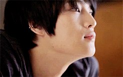 แจจุงถ่ายนู๊ดลงทวิต (โดน..แน่เลยค่า)