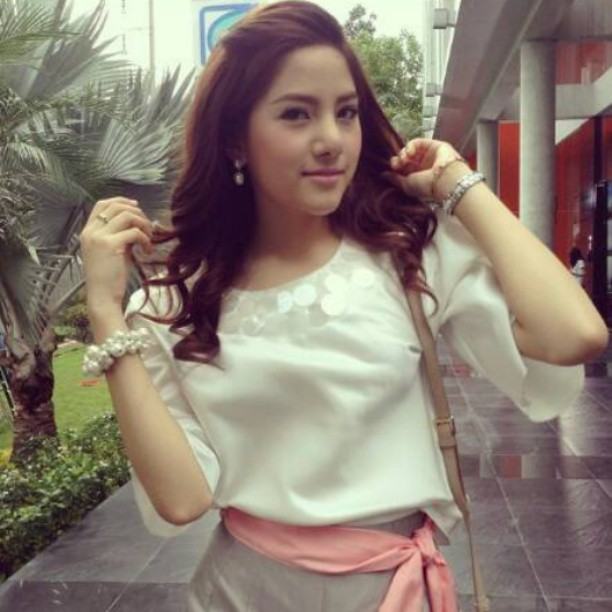 พรีม รณิดา นางเอกช่อง3 สูง หุ่นดี