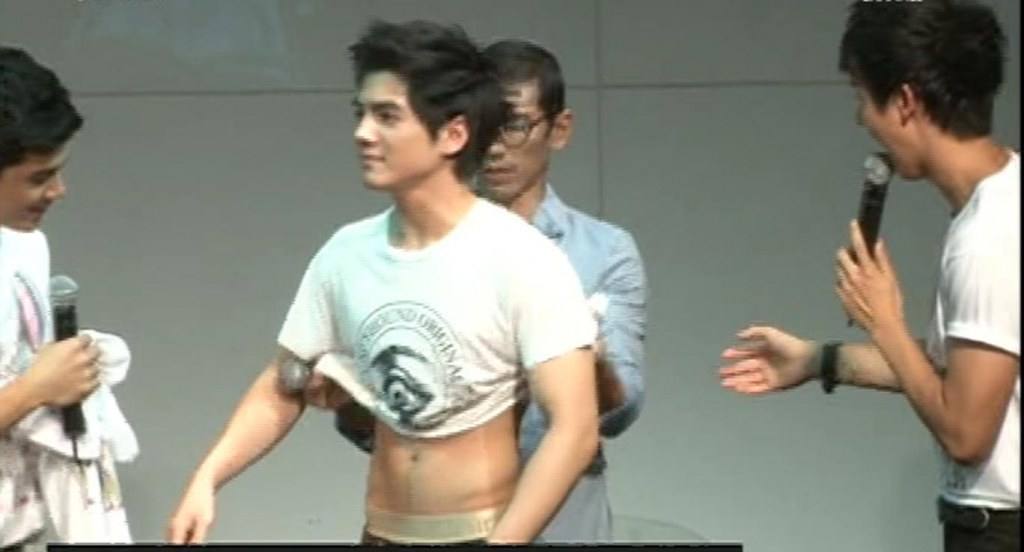 // เม้าส์ ณัฐชา  //