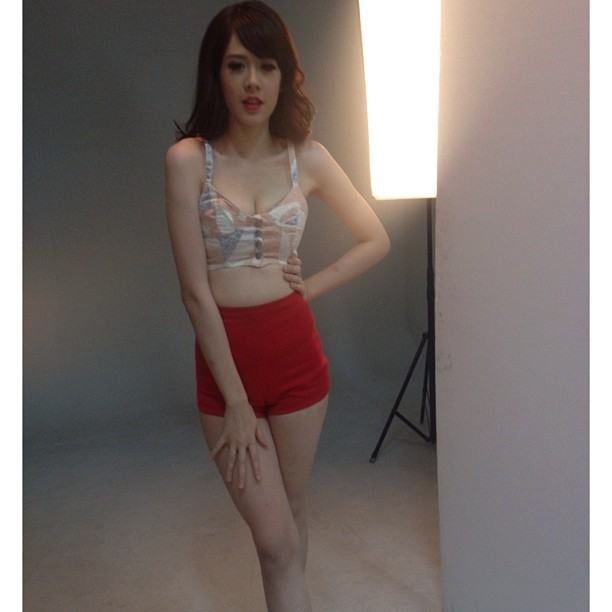 มิ้น นวินดา สาวลูกครึ่ง So Sexy
