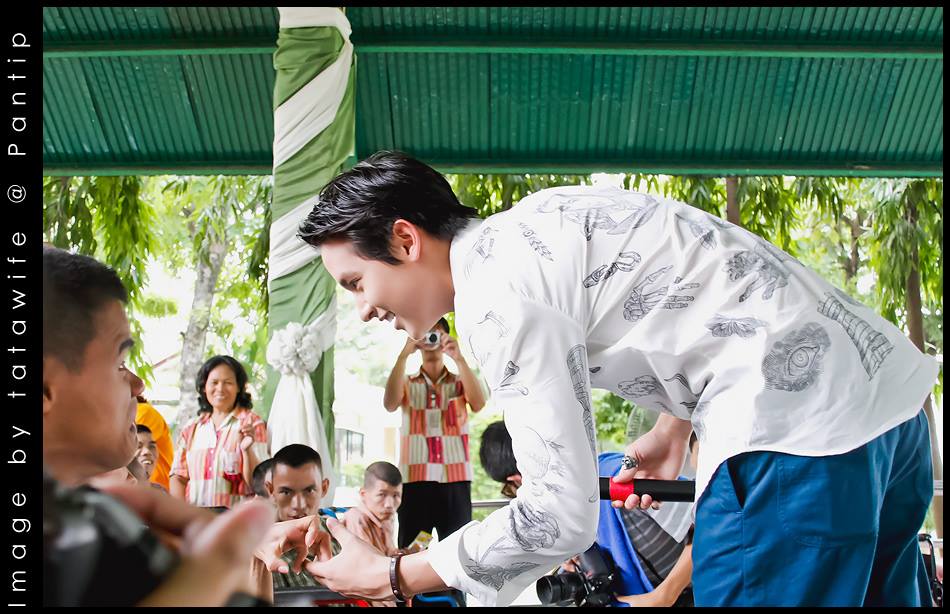 เจมส์ จิรายุ @ งาน อิ่มบุญอิ่มใจกับคุณชายพุฒิภัทร