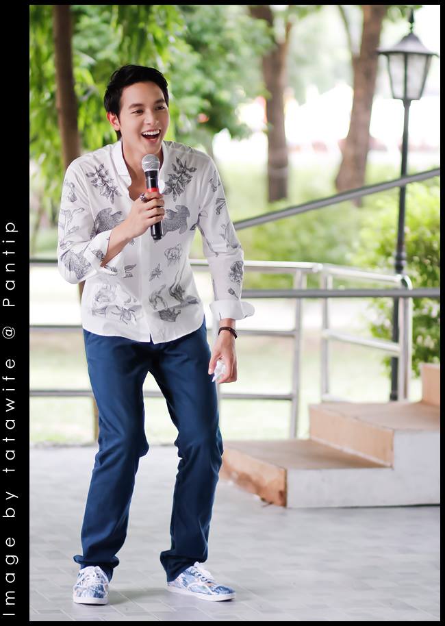 เจมส์ จิรายุ @ งาน อิ่มบุญอิ่มใจกับคุณชายพุฒิภัทร