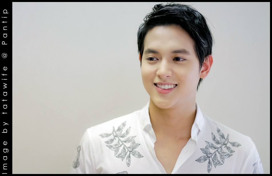 เจมส์ จิรายุ @ งาน อิ่มบุญอิ่มใจกับคุณชายพุฒิภัทร