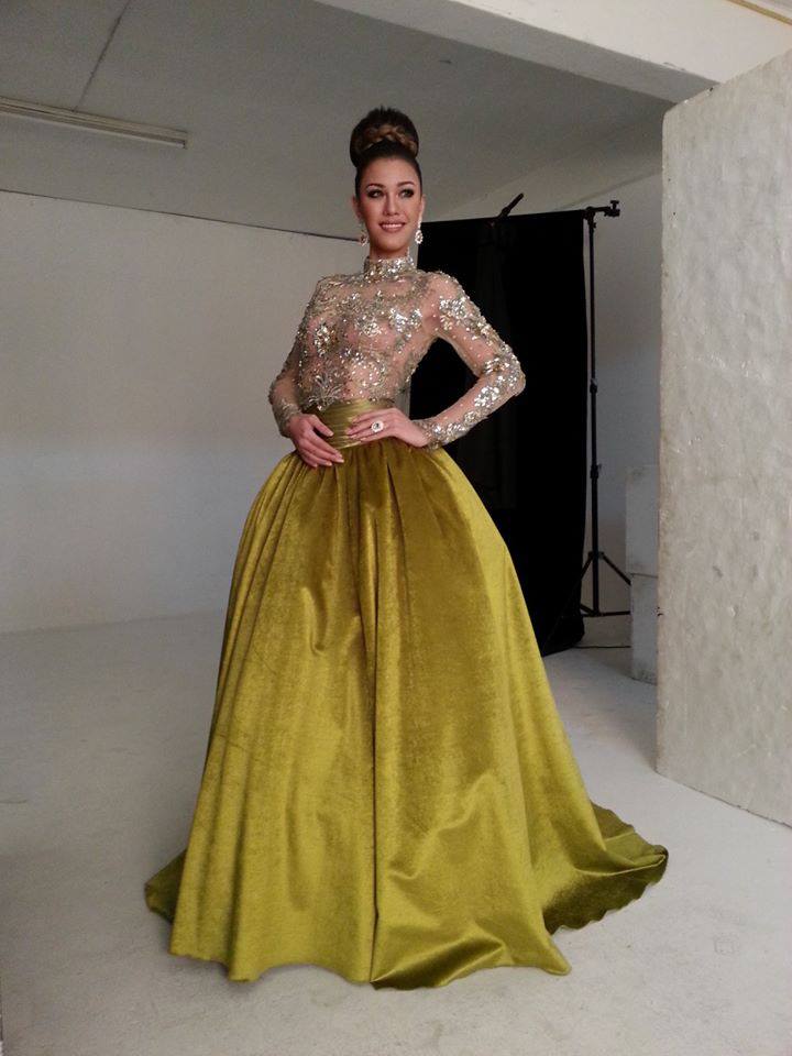 น้องนาตาลี มิสไทยแลนด์เวิลด์ 2013 ถ่ายพอร์ตเทรดส่งกองประกวดมิสเวิลด์