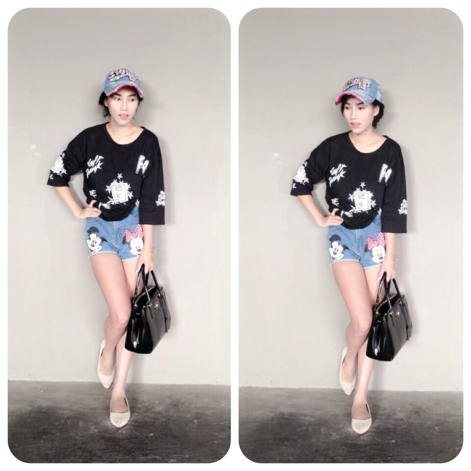 ชีสเค้ก พริตตี้ชื่อดังจาก Social Cam