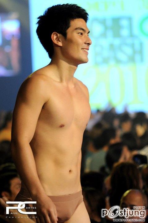 ถอดโชว์เรือนร่าง 275