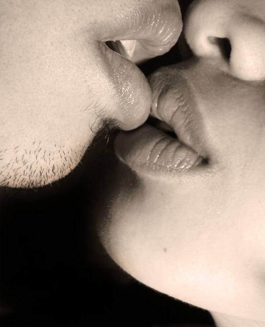 จูบแบบไหนดี sweet kiss