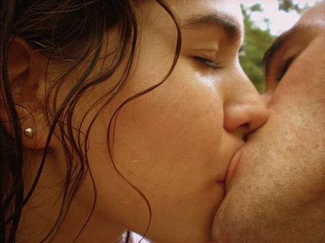 จูบแบบไหนดี sweet kiss