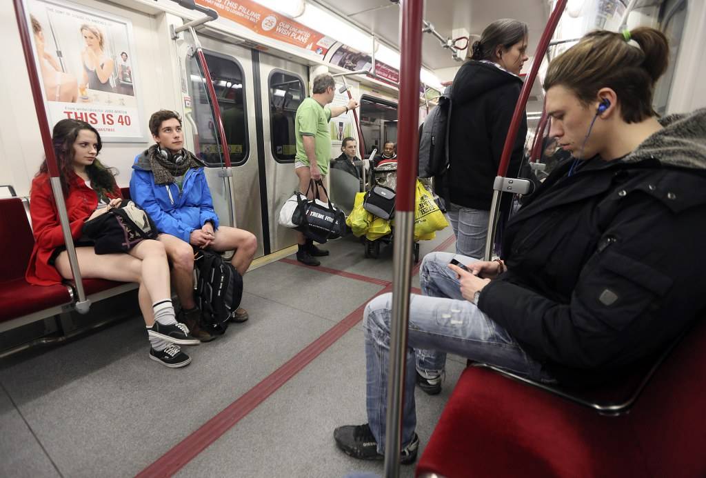 ผู้คนกับรถไฟ(People and the Train) Train Series 3