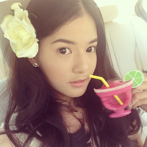 Pic อลิส อภัสนันท์ ในวันชิลๆ