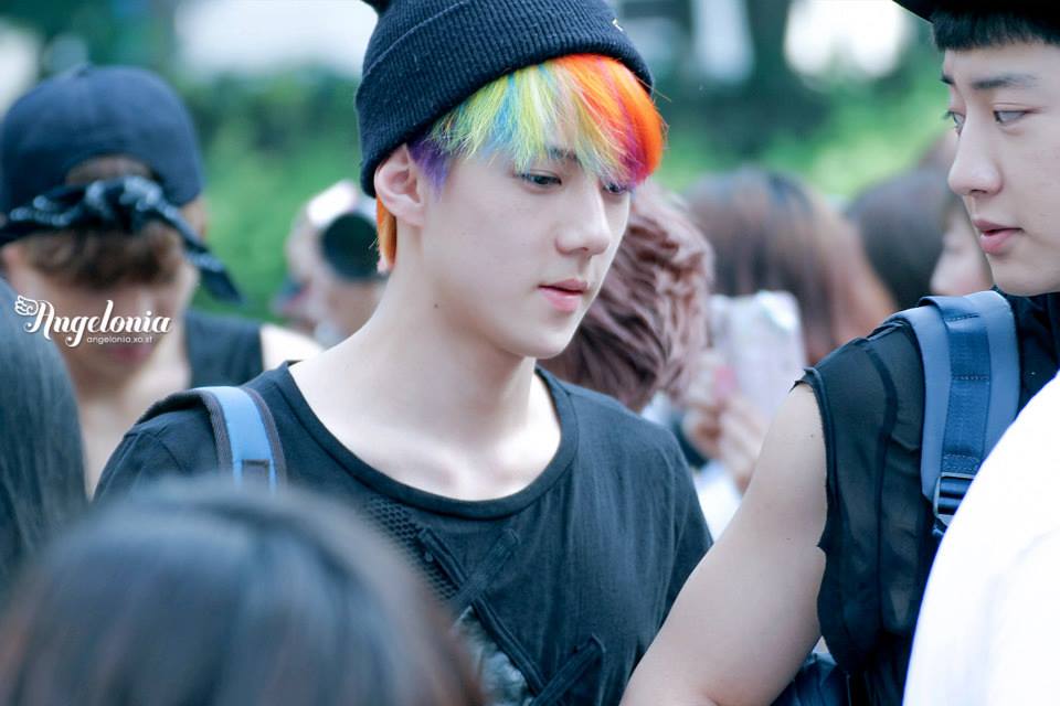 สีผมมักเน่ sehun