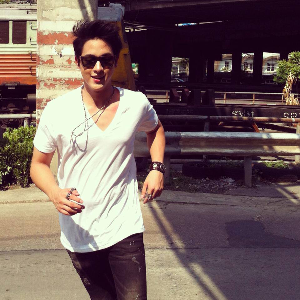 เจมส์ จิรายุ ตั้งศรีสุข FEVER