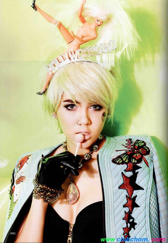 ARAYA A. HARGATE ดิฉัน vol. 35 no. 871 June 2013