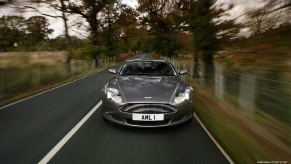 มาดูรถพี่นุ่น วรนุช ASTON MARTIN ราคา30ล้านกันเถอะพ่อแม่พี่น้องทุกคนที่รักพี่นุ่น วรนุช...