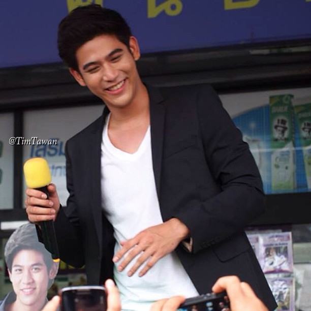 พอร์ช @ garnier men acno fight
