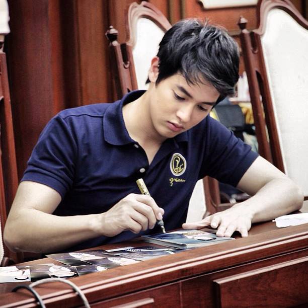 เจมส์ จิรายุ เบือยัง