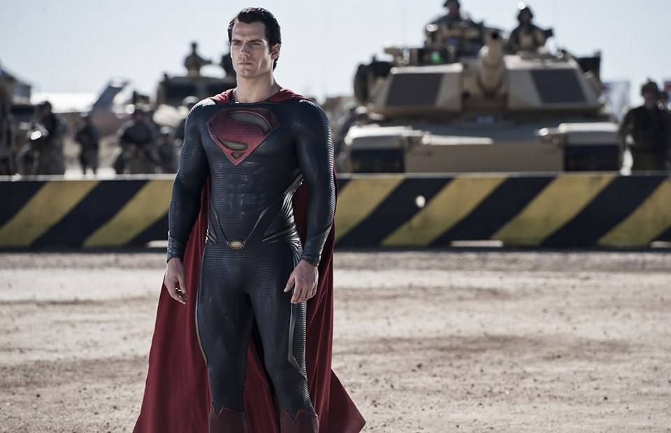 Super Man ชุดฟิตเปรี๊ยะ! แถมภาพเบื้องหลัง