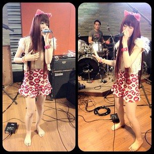 ลูกแพร วรัญญา Girlzaa